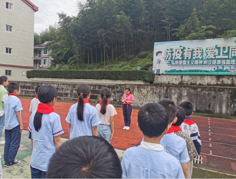 浙江丽水莲都 开展进校园国旗下反邪教宣传128.png 浙江丽水莲都 开展进校园国旗下反邪教宣传128.png